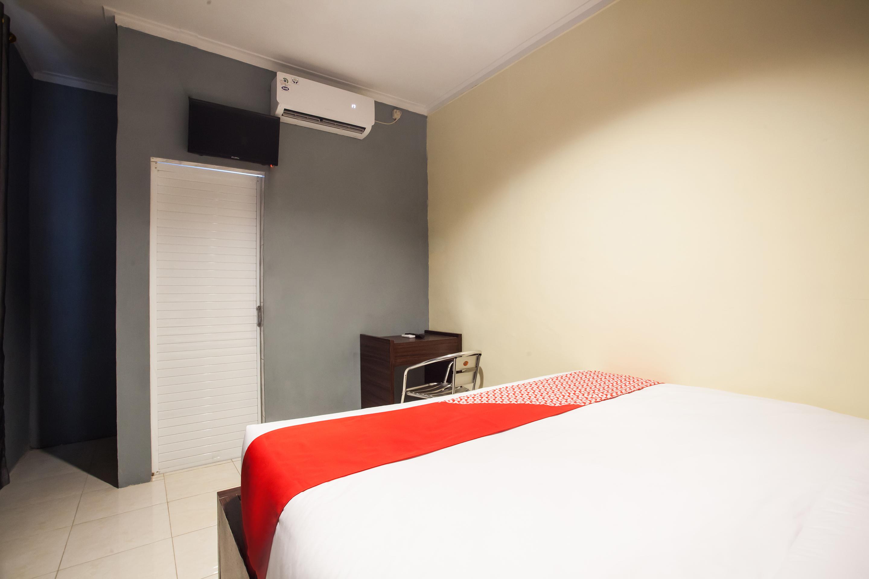 Oyo 990 Stadion Residence Syariah Medan Extérieur photo